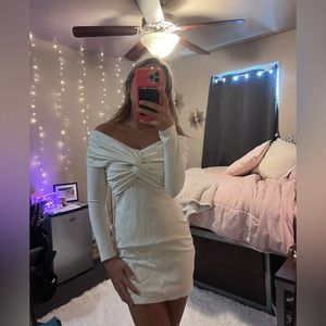 Abercrombie and Fitch White criss-cross off the shoulder dress, size M